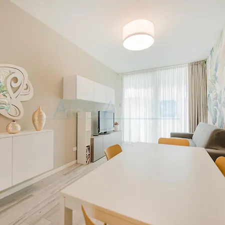 Palm T Apartment *
